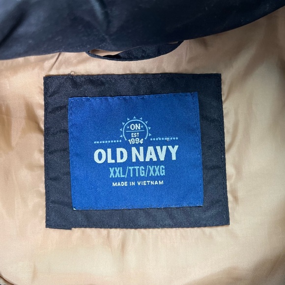 Old Navy - Puffer Vest - XXL - Picture 3 of 3
